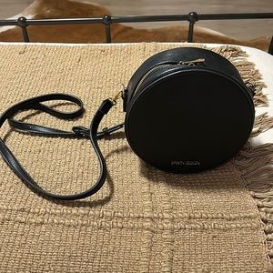 Fawn Design “The Circle Bag”